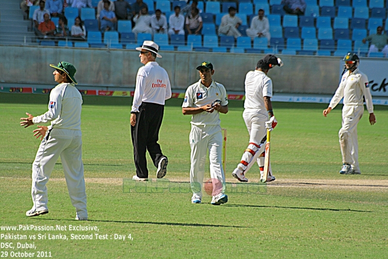 Saeed Ajmal and Abdur Rehman on the field