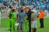 tony_greig_talks_to_pak_players.jpg