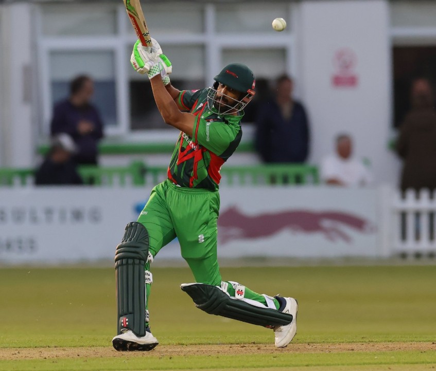 Shan Masood delivers a standout performance in the 2025 Vitality Blast
